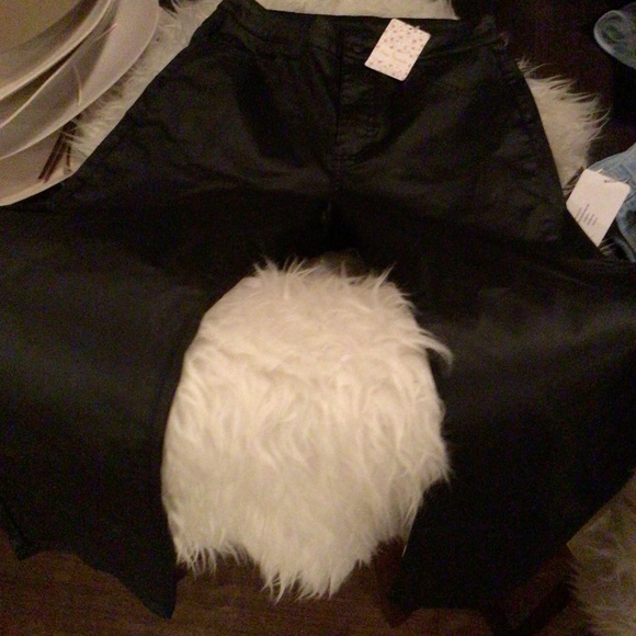 NEW! We the Free Pacifica coated jeans - Picture 6 of 8